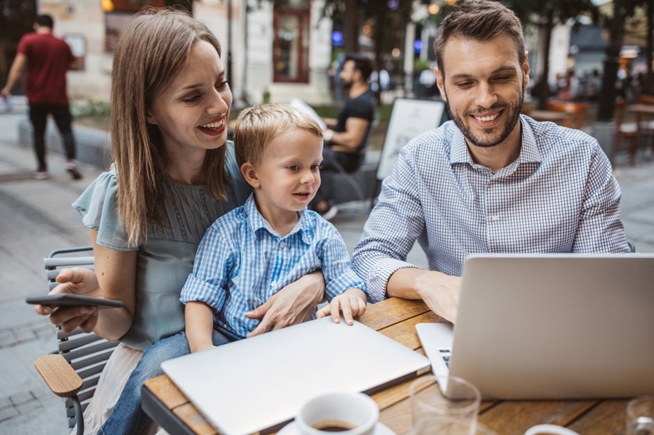 Optometrist looking for a job in Baltimore Maryland Small