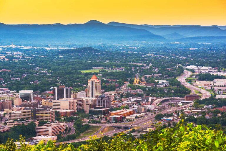 Roanoke, VA Optometrist Job